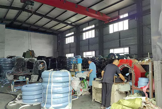 Penelitian dan pengembangan yang disesuaikan memberdayakan transmisi cairan industri